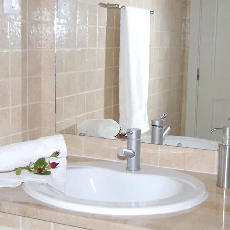 Casa Da Japoneira بيت ضيافة 3*