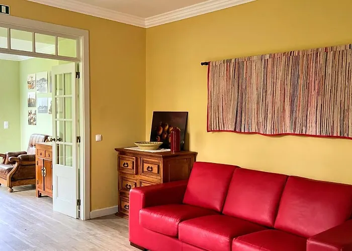 Guest house Casa Da Japoneira 3*